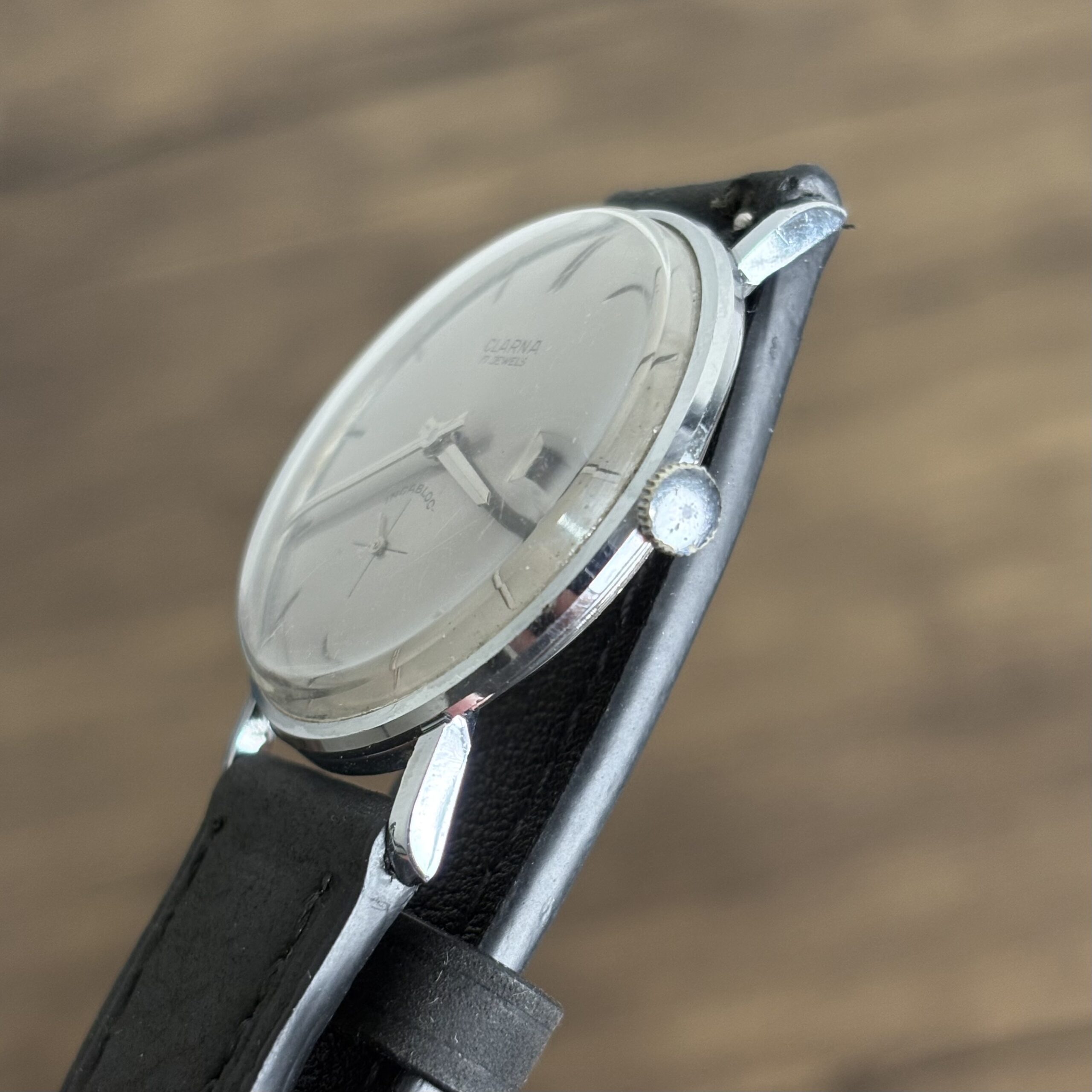 Reloj Vintage Clarna 17 Jewels Incabloc - Image 3
