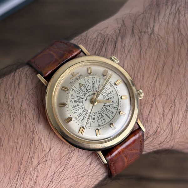LeCoultre Memovox Worldtime (Worldtime Dial) en chapa de oro